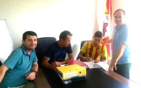 Beylerbeyin'den Aykut Çakay ÇATALCASPOR'DA